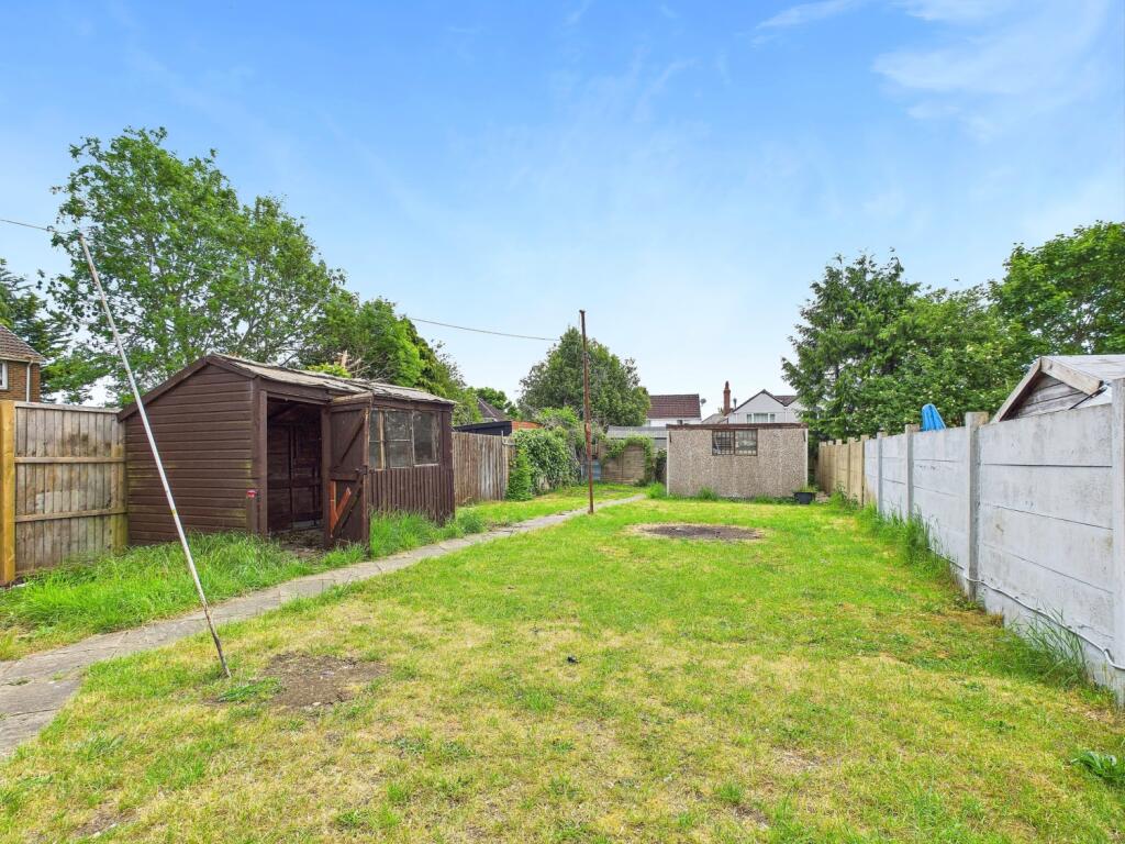 CAM01338G0-PR0108-STILL010