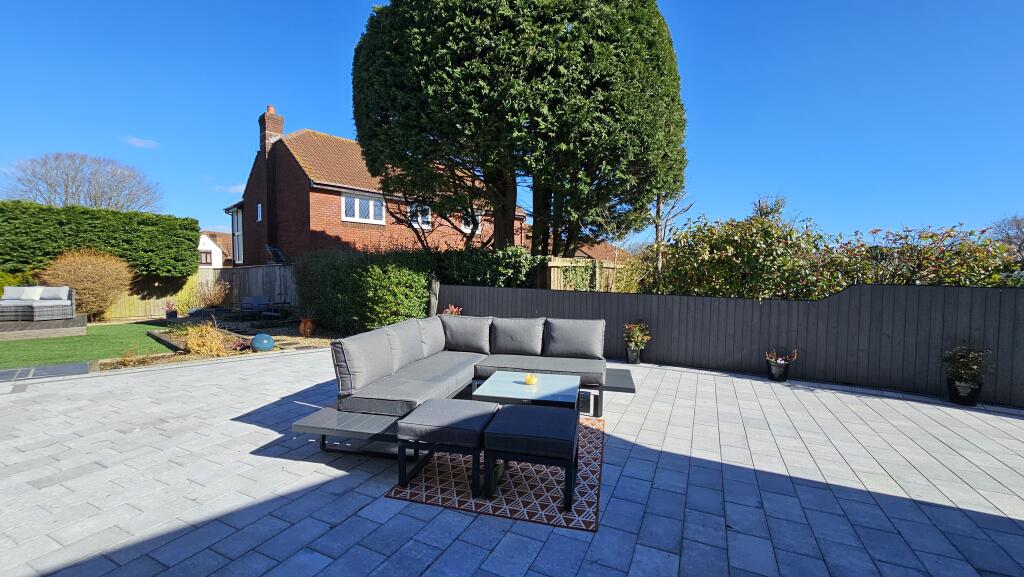 Rear garden