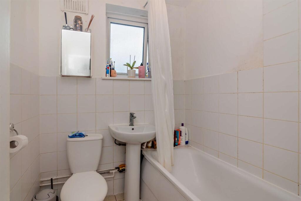 8669092-interior08-800.jpg