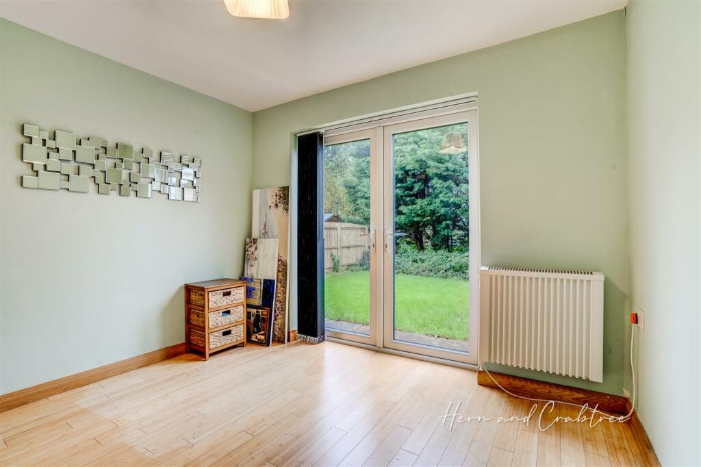 Avonridge, Thornhill, HernCrabtree (18).jpg