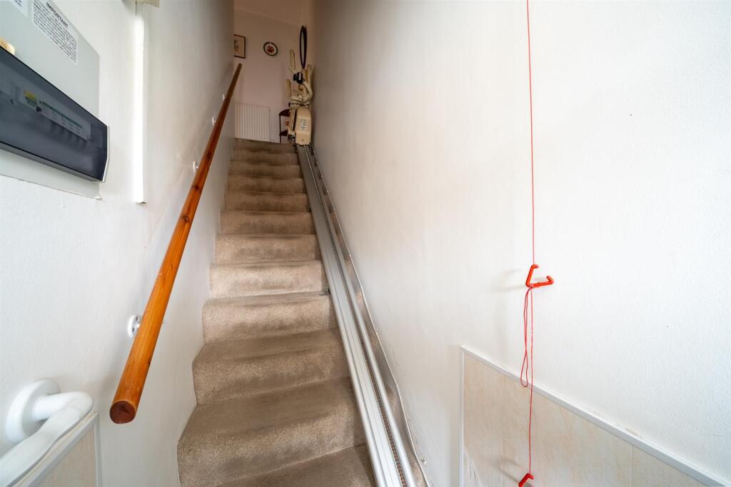 Aneurin Bevan Court, Pontypool