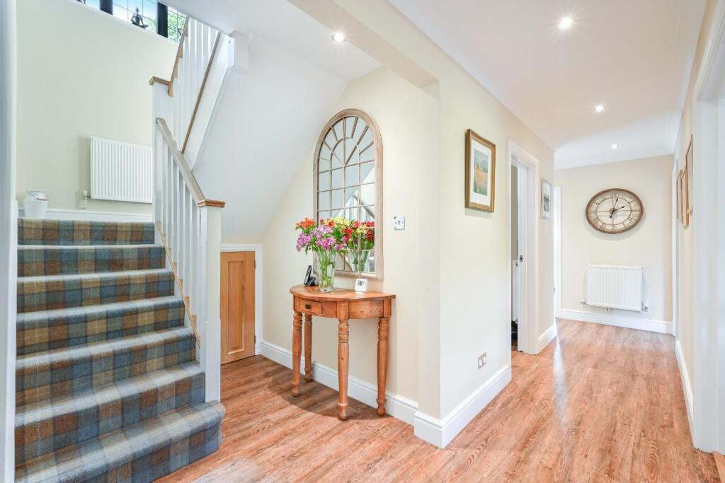 TADORNE ROAD (7).jpg