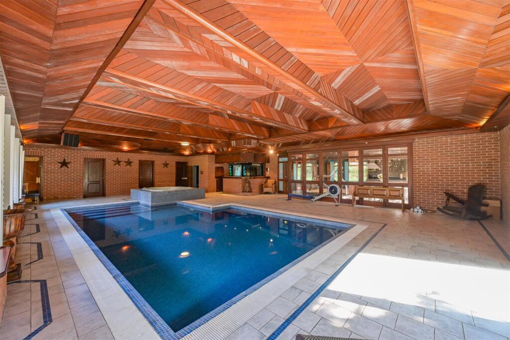 Court Manor (36 of 60).jpg