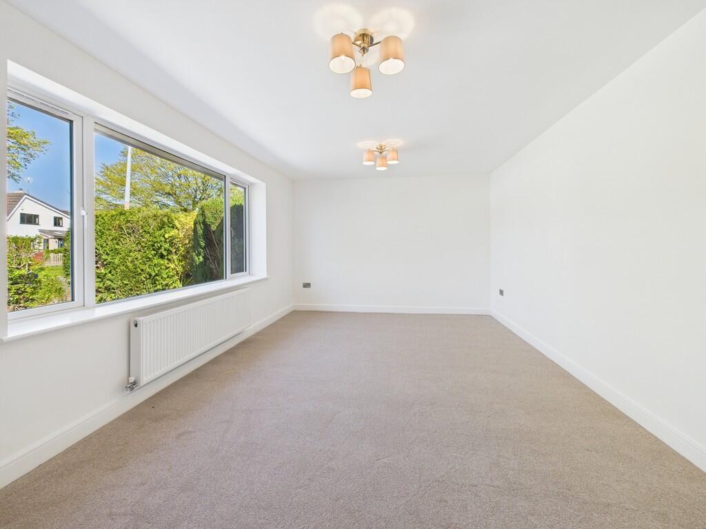 CAM02854G0-PR0364...