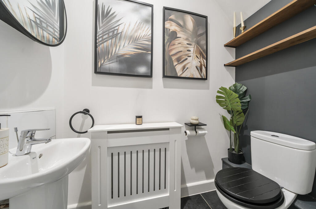 1319219-15-686f8e...