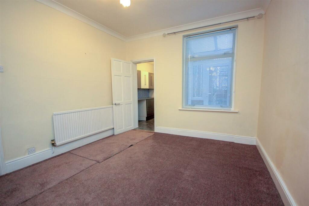 Dining Room.jpg