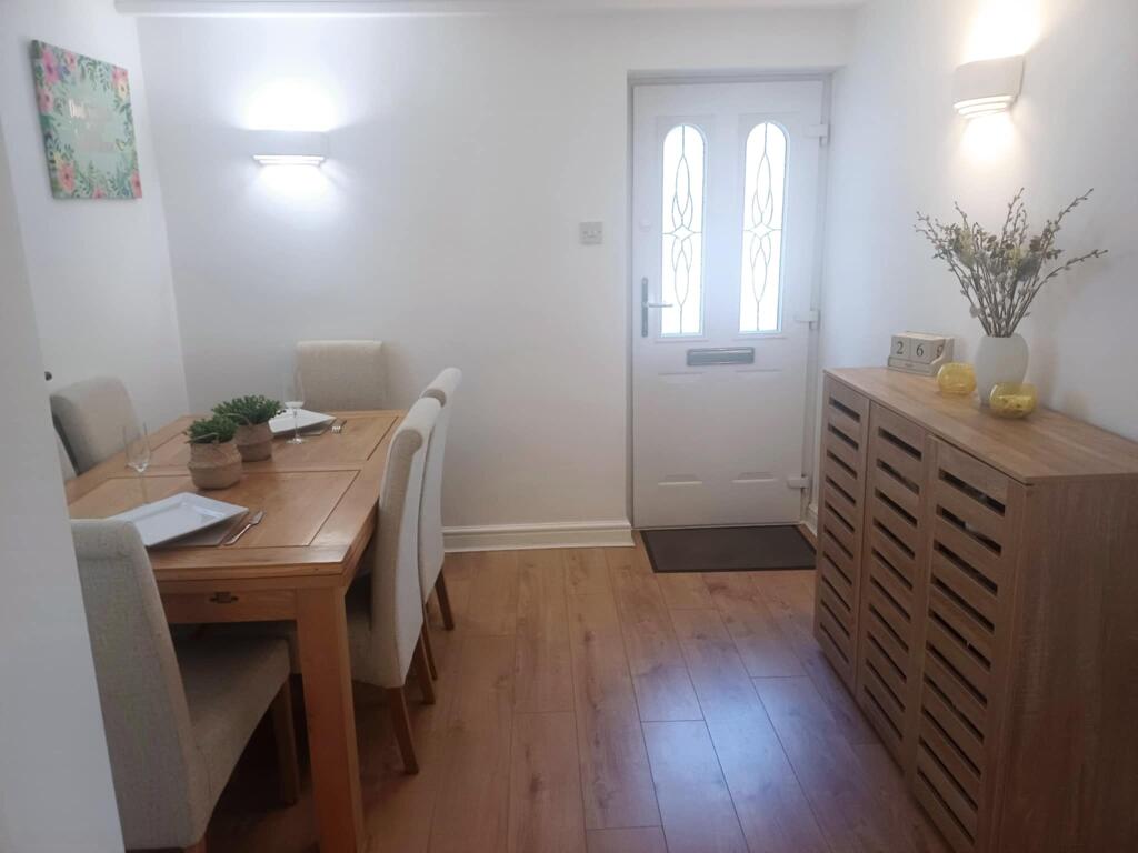 Entrance/Dining Hall
