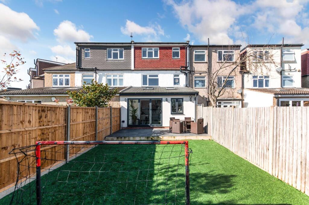 MATLOCK CRESENT (3).jpg