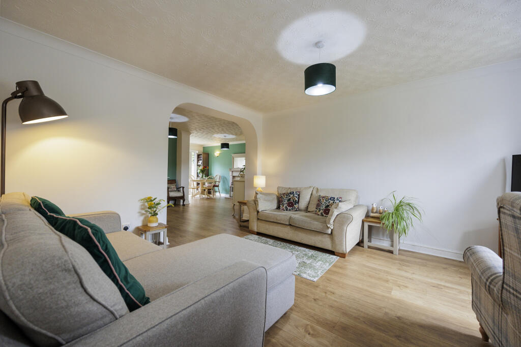 58 Rockhingham close-20