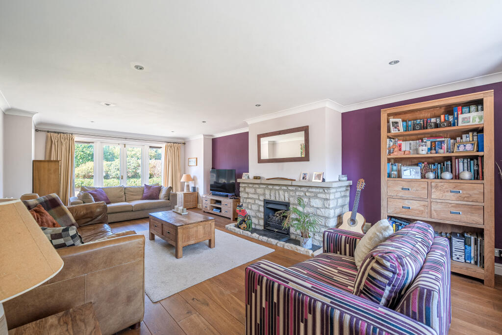 1336131768992db4e811d