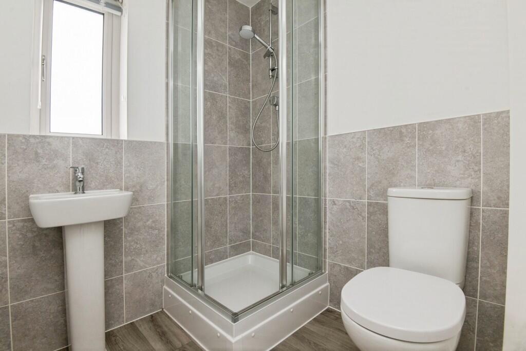 37aldridgeplace-0...