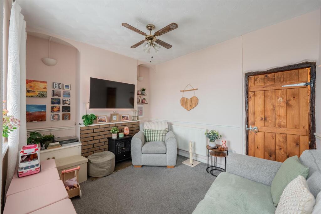 25 Austin Road-7.jpg