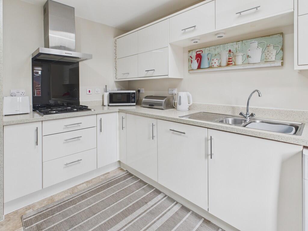 CAM04273G0-PR0223...