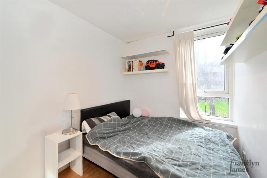 Pigott-Street (9).JPG