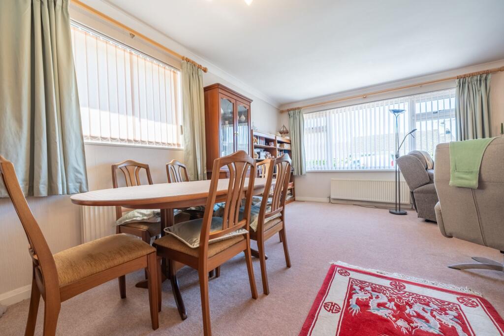 SITTING DINING ROOM