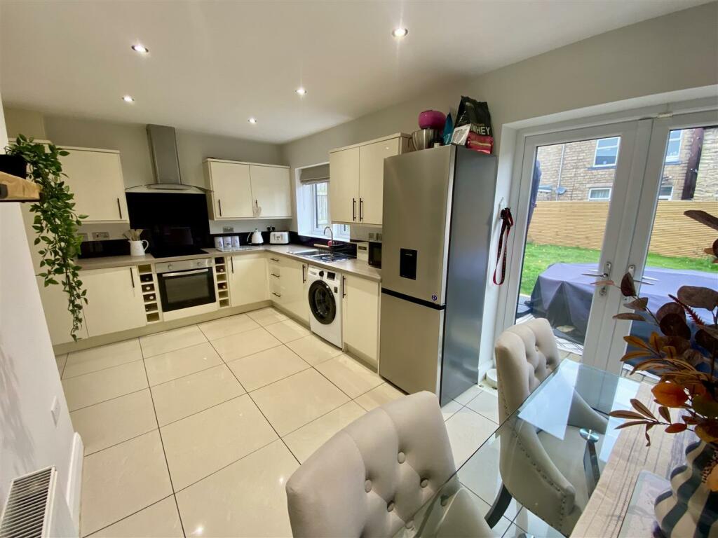 Bramleys Estate Agents - Johnson Street - Mirfield