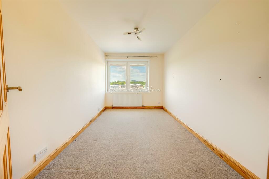 Padarn Close, Cyncoed, HernCrabtree (36).jpg