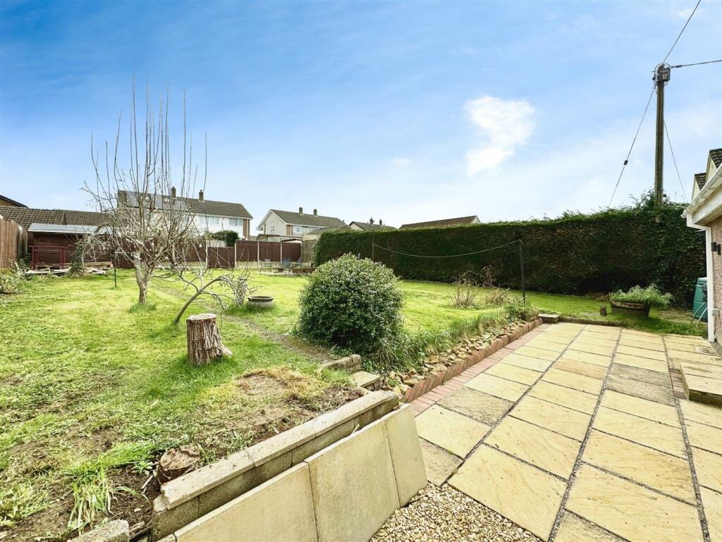 GARDENS