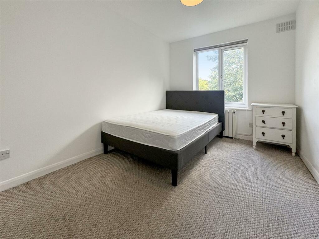 Bedroom.jpeg