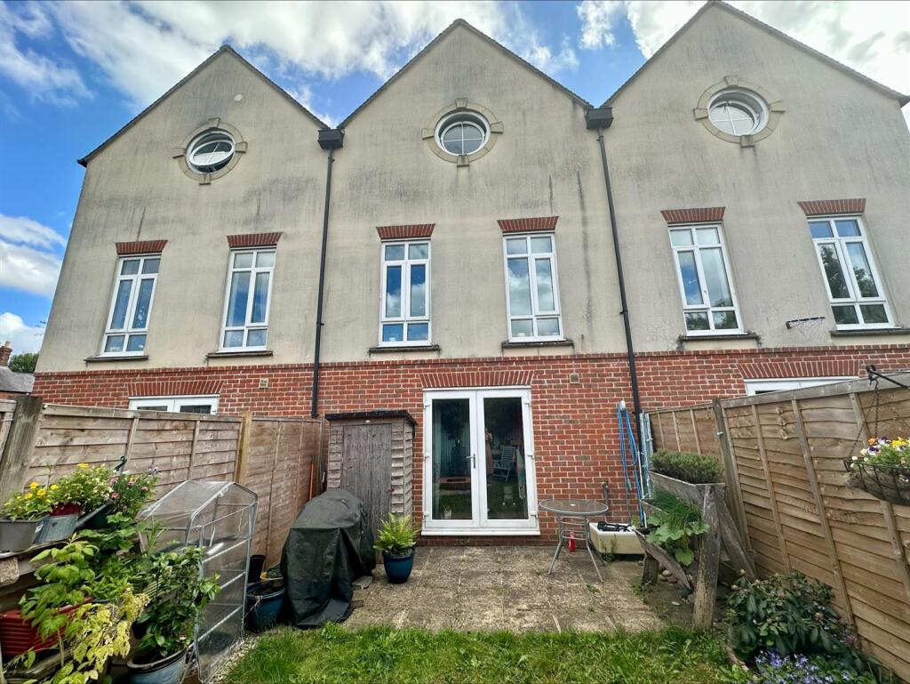 processed-DCAFECA6-FAE9-4E13-85AE-0A7C9AEF581F.jpe