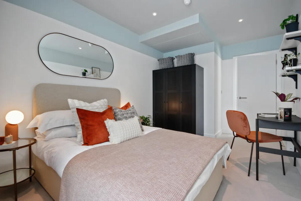 g bedroom 7