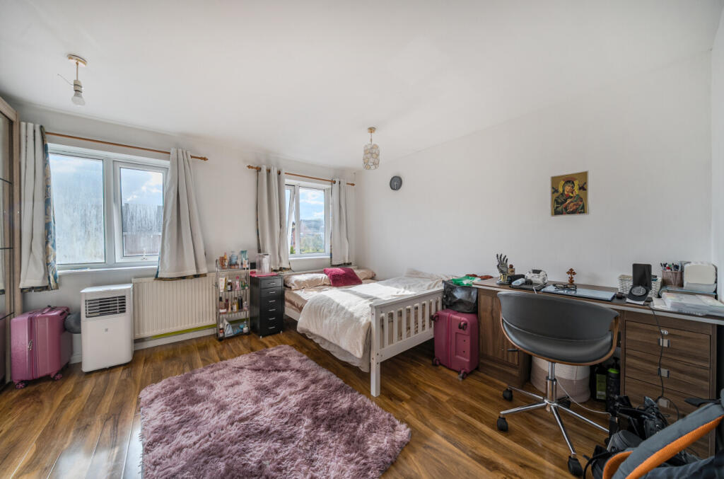 1348444568d40539351f2