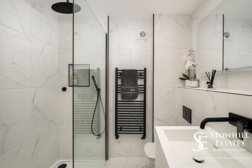 Guest bathroom