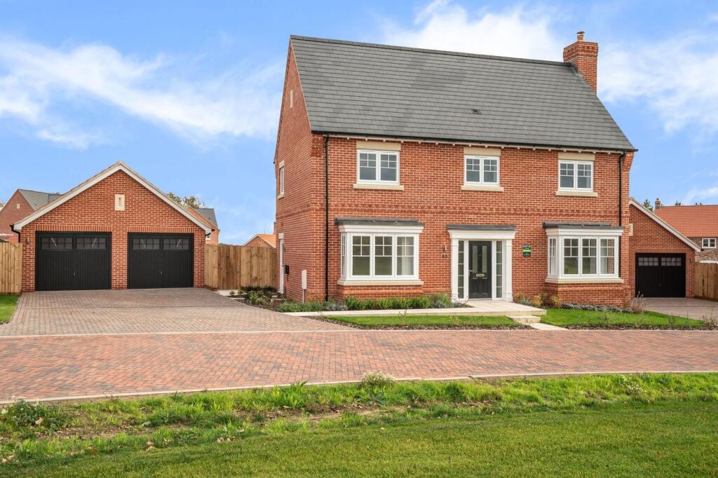 Heath Road, East Bergholt, Suffolk, Essex, CO7