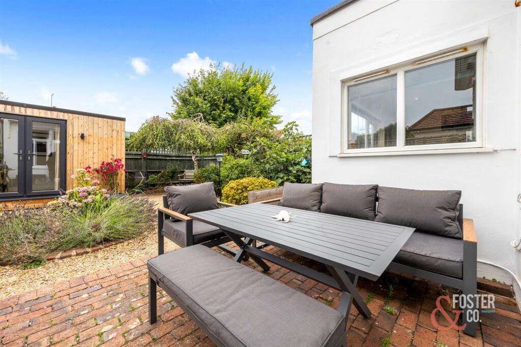 Carlisle Road, 20 Garden Flat-040.JPG