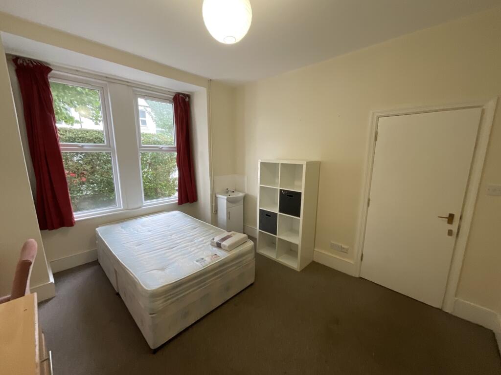 73 Bernard Road - Bedroom 1 (2)