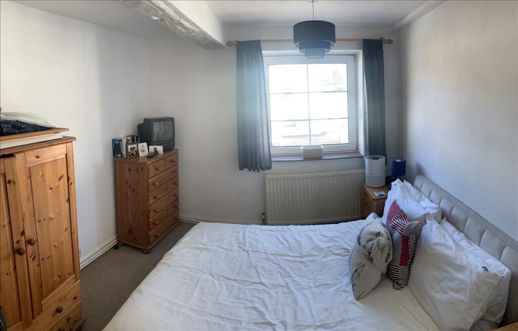 Large bedroom