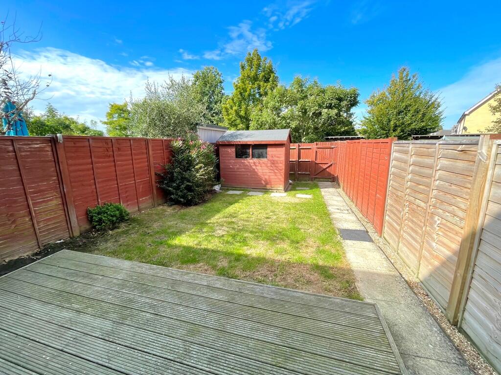 19 Olliver Acre R...
