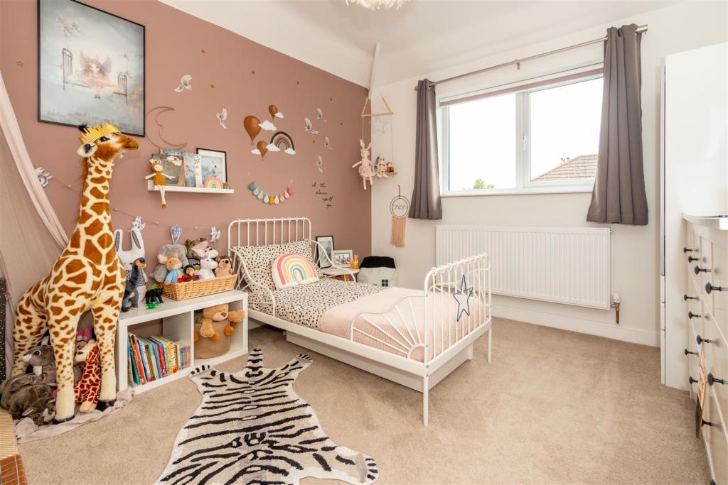 Bedroom 3.jpg