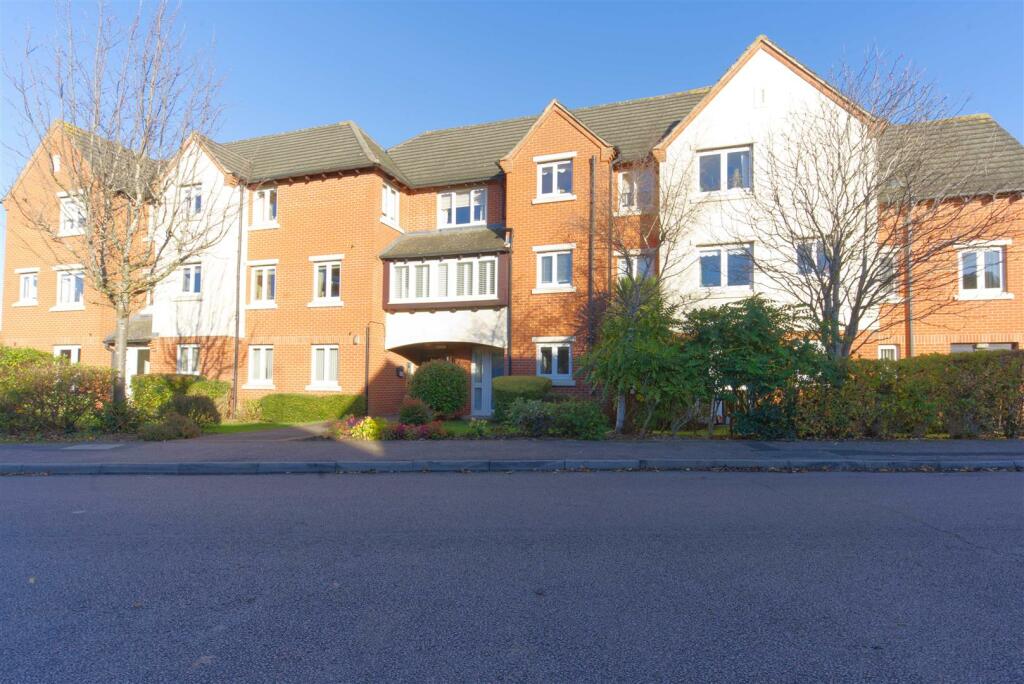 ross court External 4.jpg