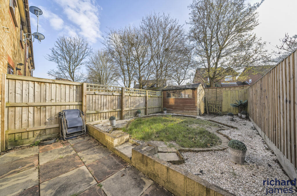 3c2bdf69396e4066b2e13ec43d3a4c7d