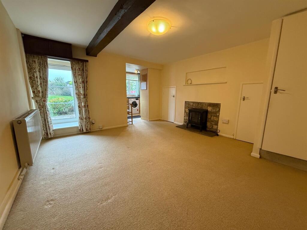 Reception Room 2 of 2.jpg