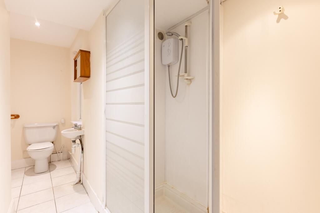 De Vere Gardens 7, F6 (04 of 05)