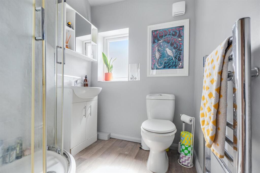 Bathroom.jpeg
