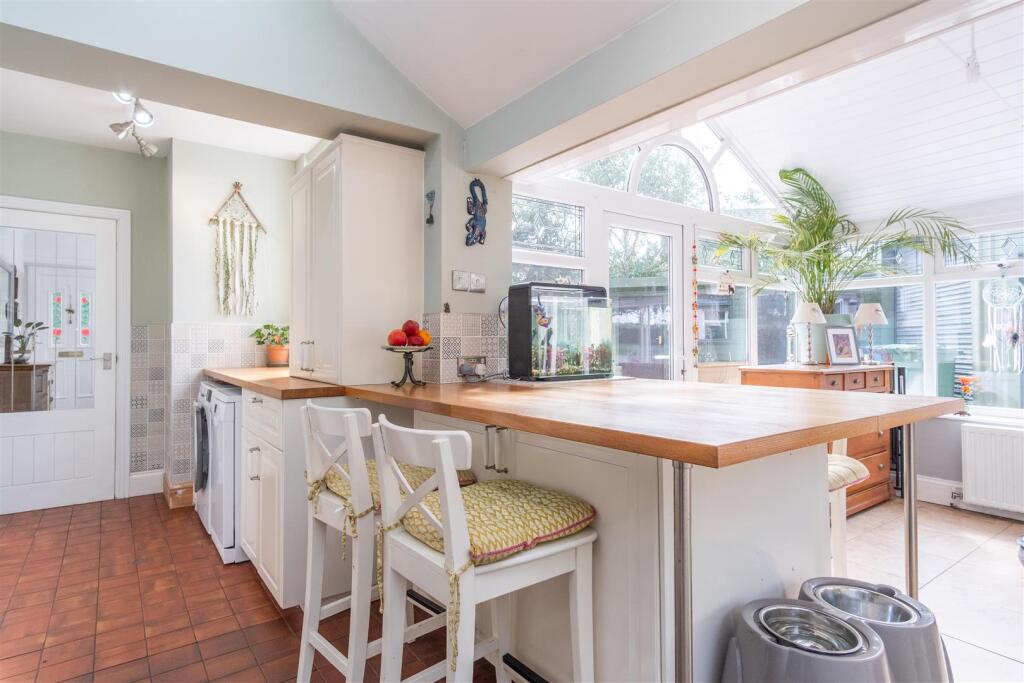 Kitchen/Breakfast/Family Room
