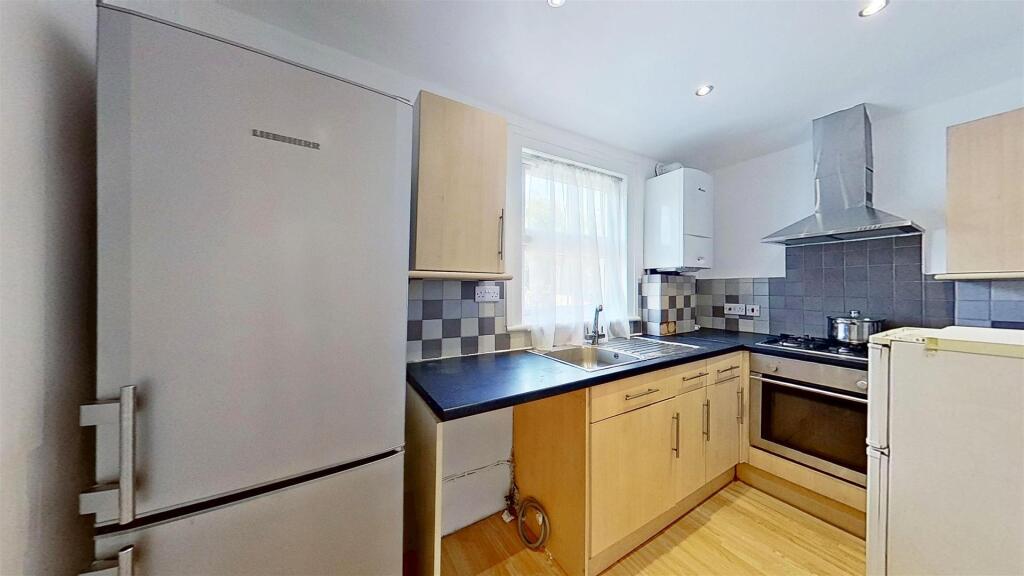 304a-Merton-Road-07102025_182618.jpg