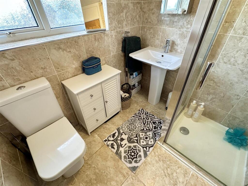 family shower room