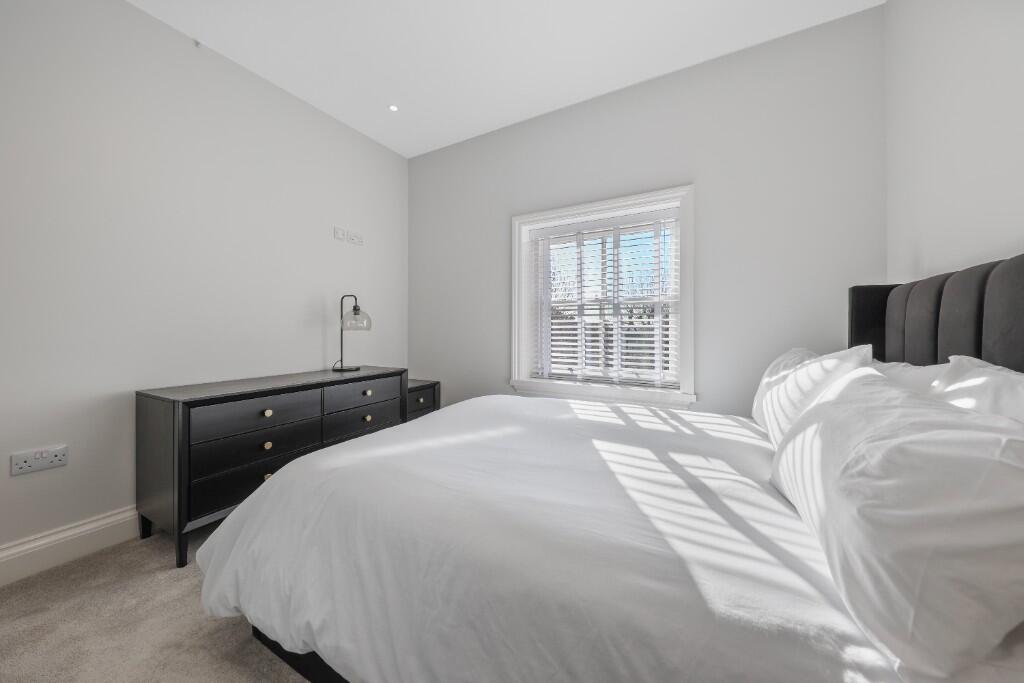 Bed 2