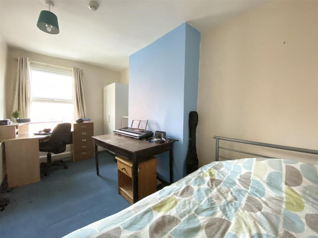Bedroom 3.jpg