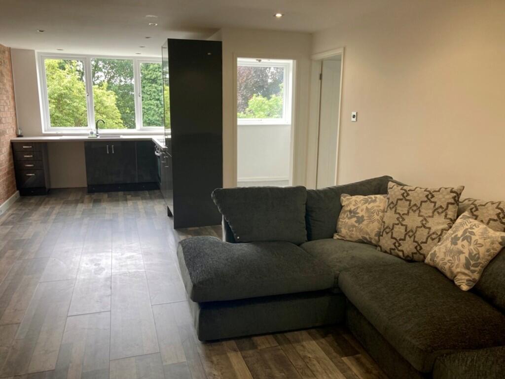 modern open plan ...