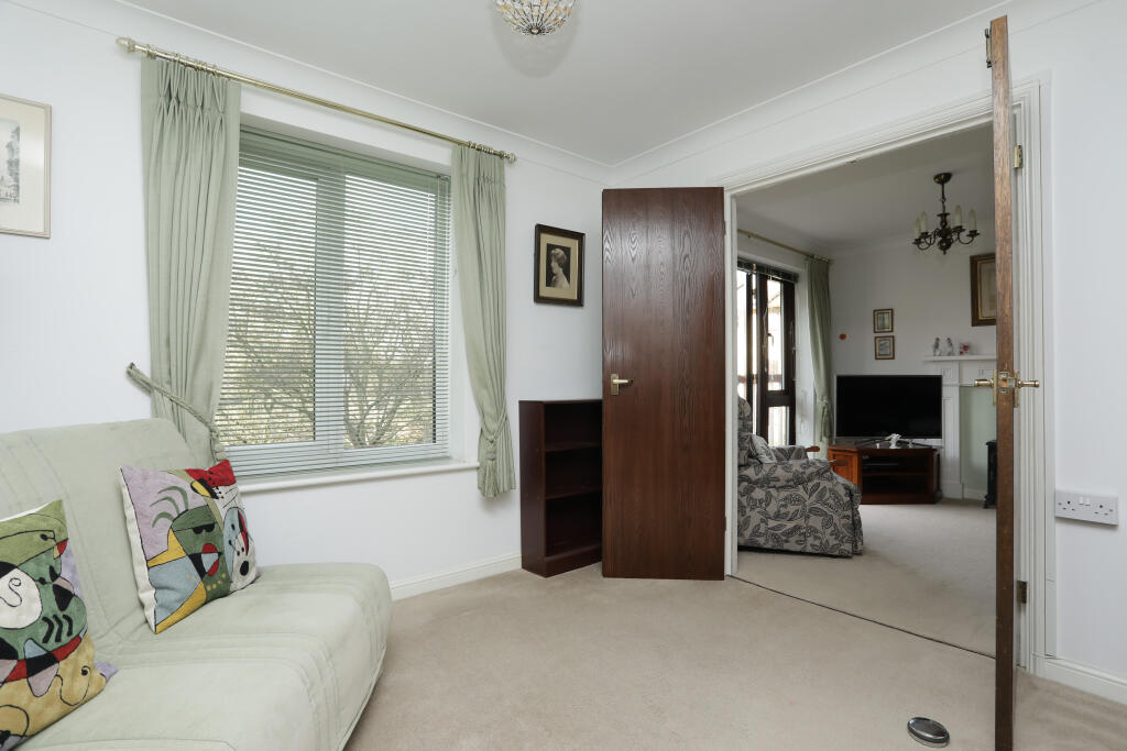 general Flat 19, Bie