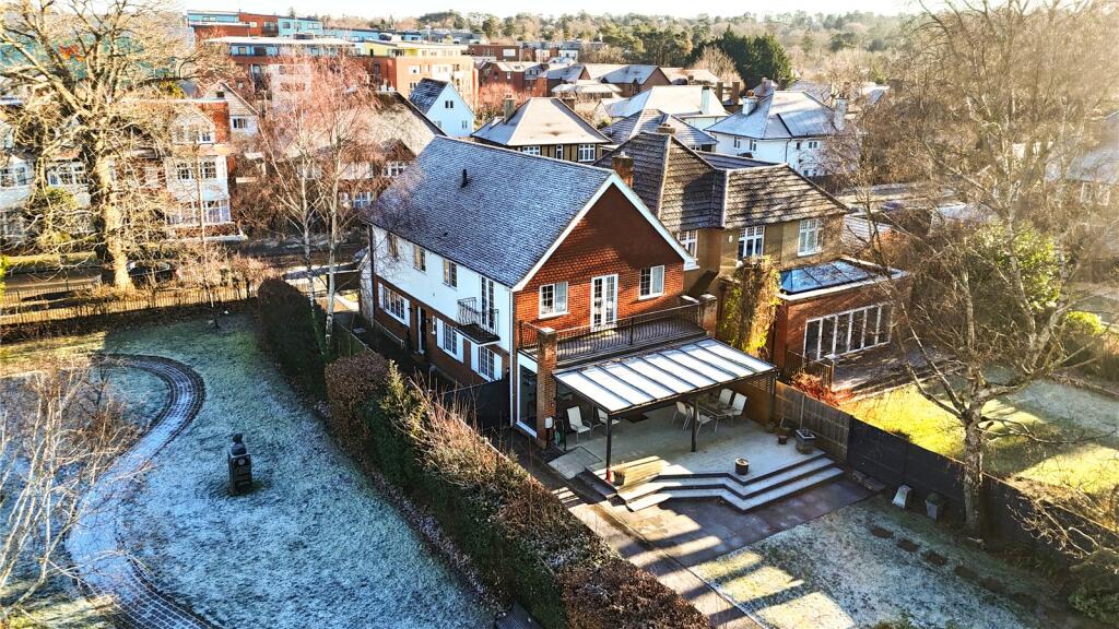 Grand Avenue, Camberley, Surrey, GU15