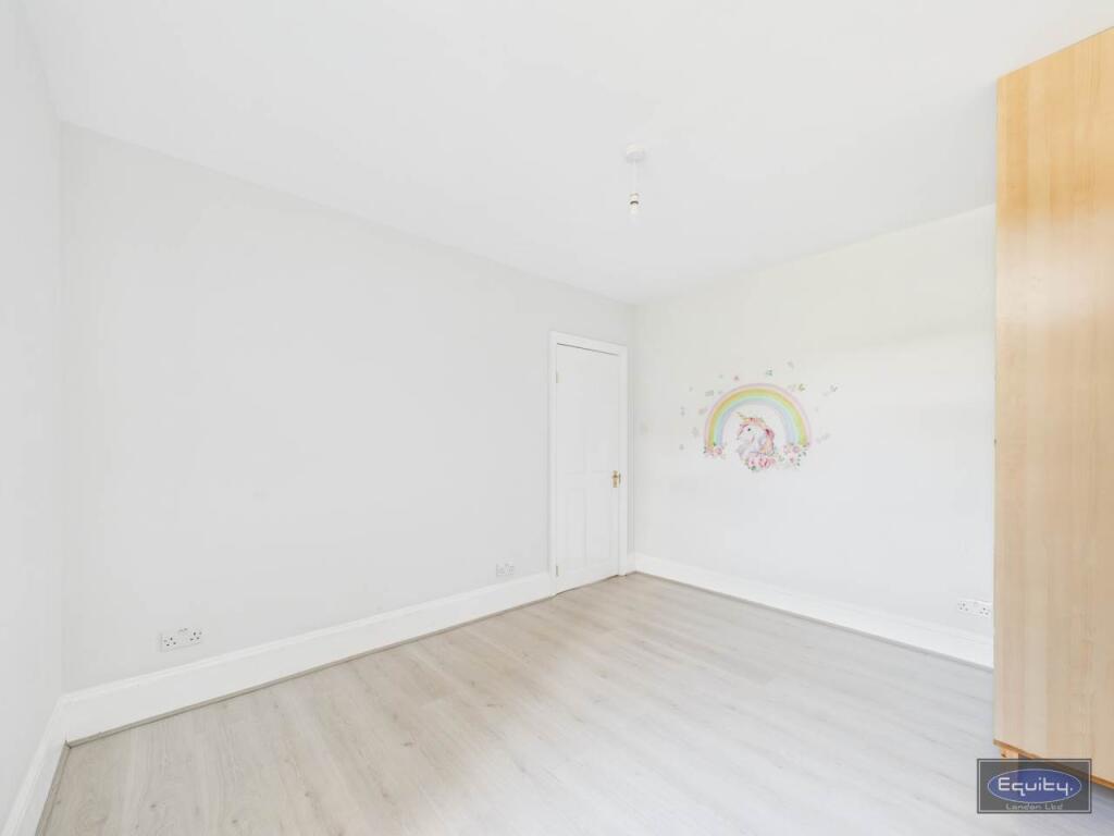 Bedroom One (3)