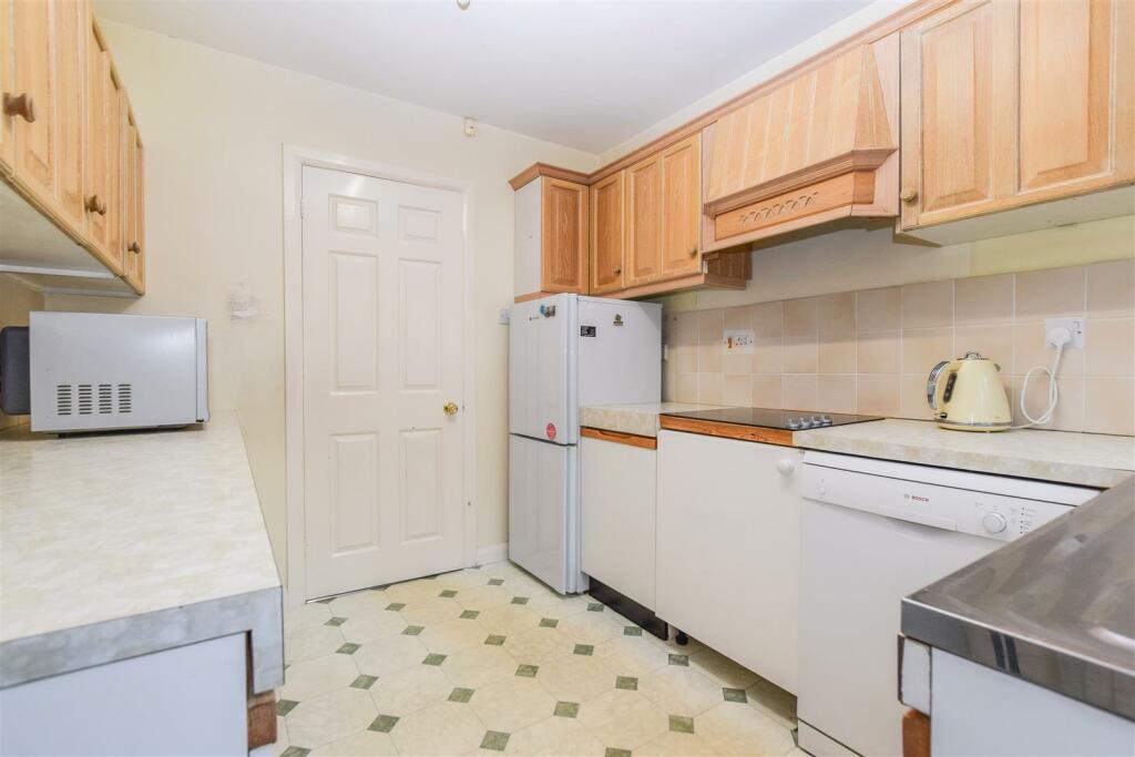 Constables - 15 Old Farm-20.jpg