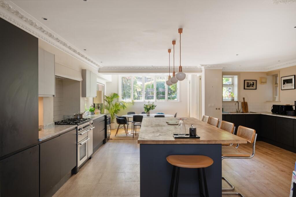 12 Westbourne Par...