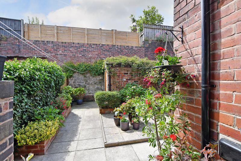 South Facing Garden